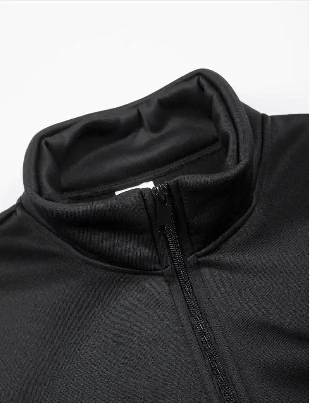 Fabric: Fleece• Pattern: Plain