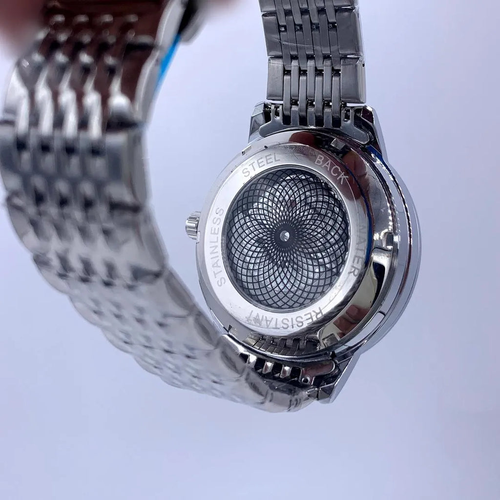 Men's Movement: Quartz, Water Resistant Watch